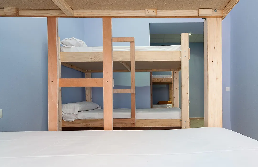 Feel Hostels City Center-1